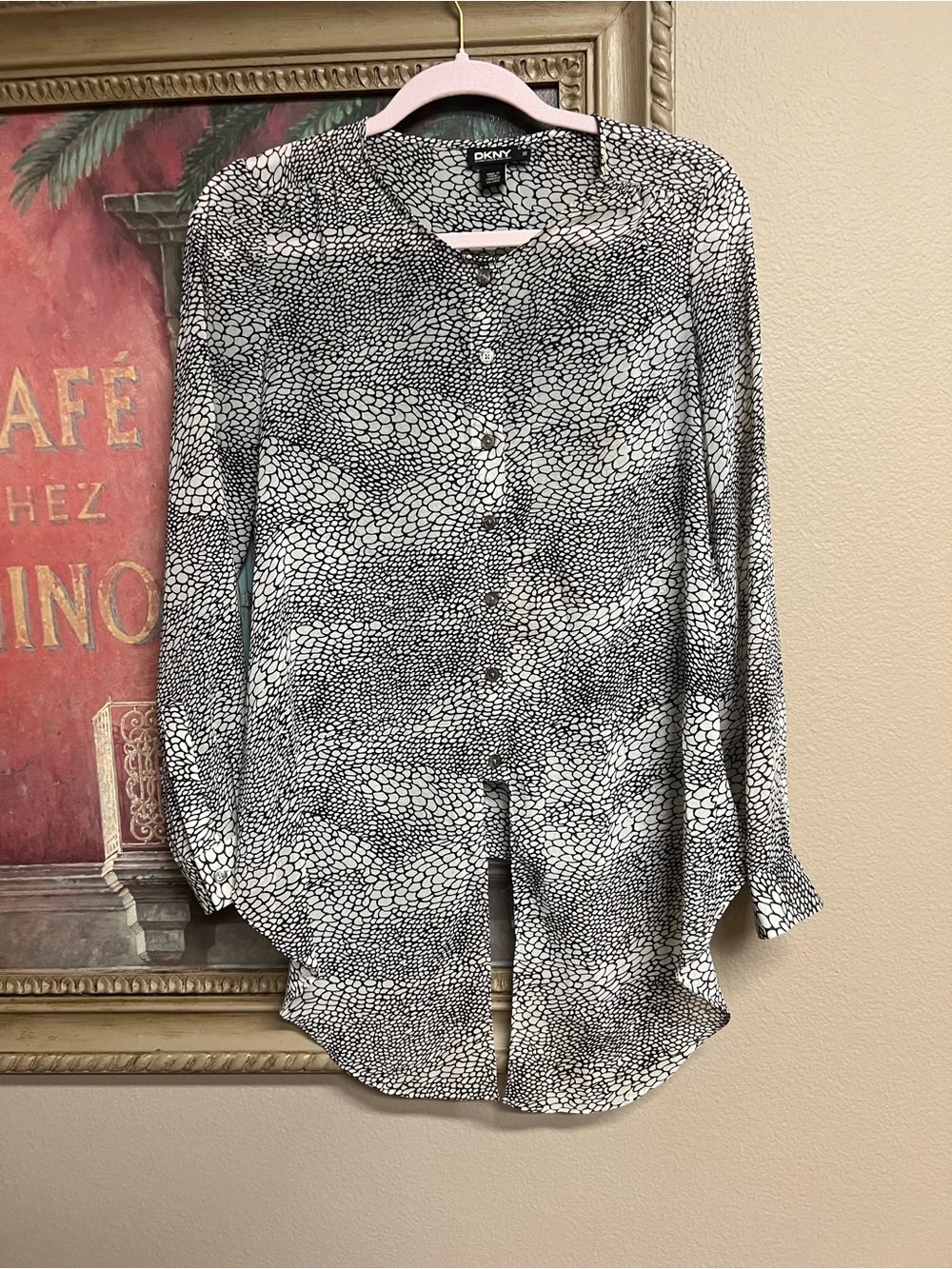 DKNY Black and White Pebble-Print Blouse